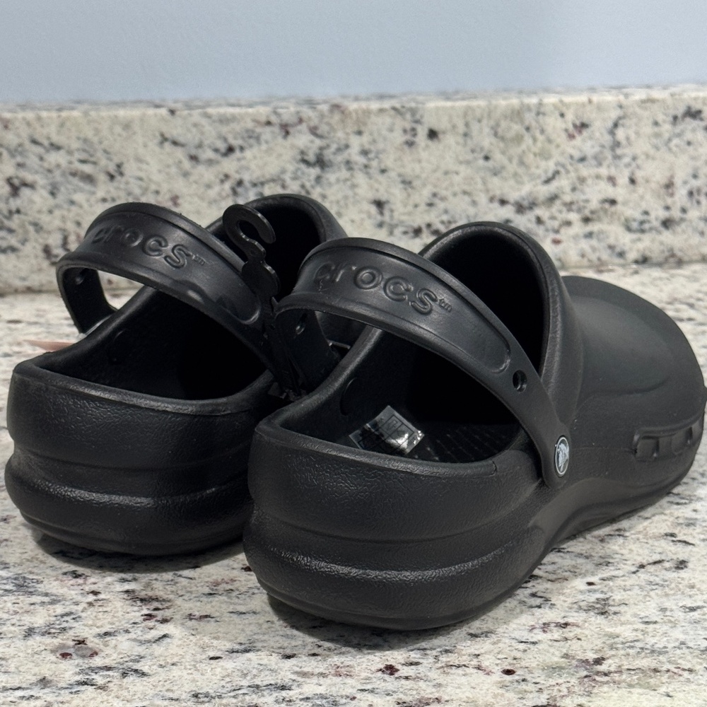 CROCS Specialist M11 NWT Black Classic Clog - Picture 4 of 11